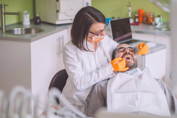 Best Broken or Chipped Tooth Repair in Westminster, LA